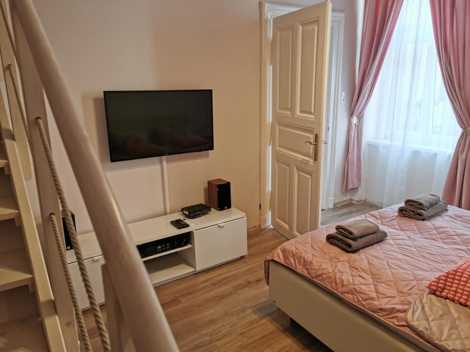 Goldcentral Apartment Comfort Βουδαπέστη Εξωτερικό φωτογραφία